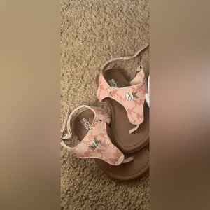 Michael kors toddler sandals size 7